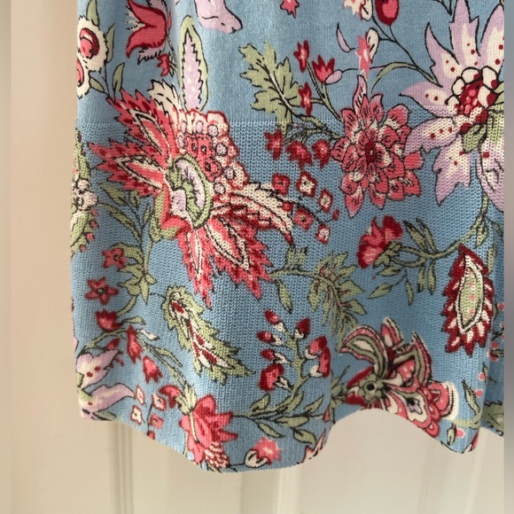 NWT LOFT Short Sleeve Knit Floral Light Blue - Picture 5 of 7